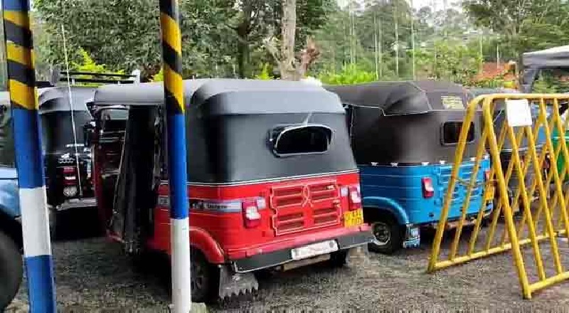 ஊரடங்கை மீறி பயணித்த வாகனங்கள் பறிமுதல்